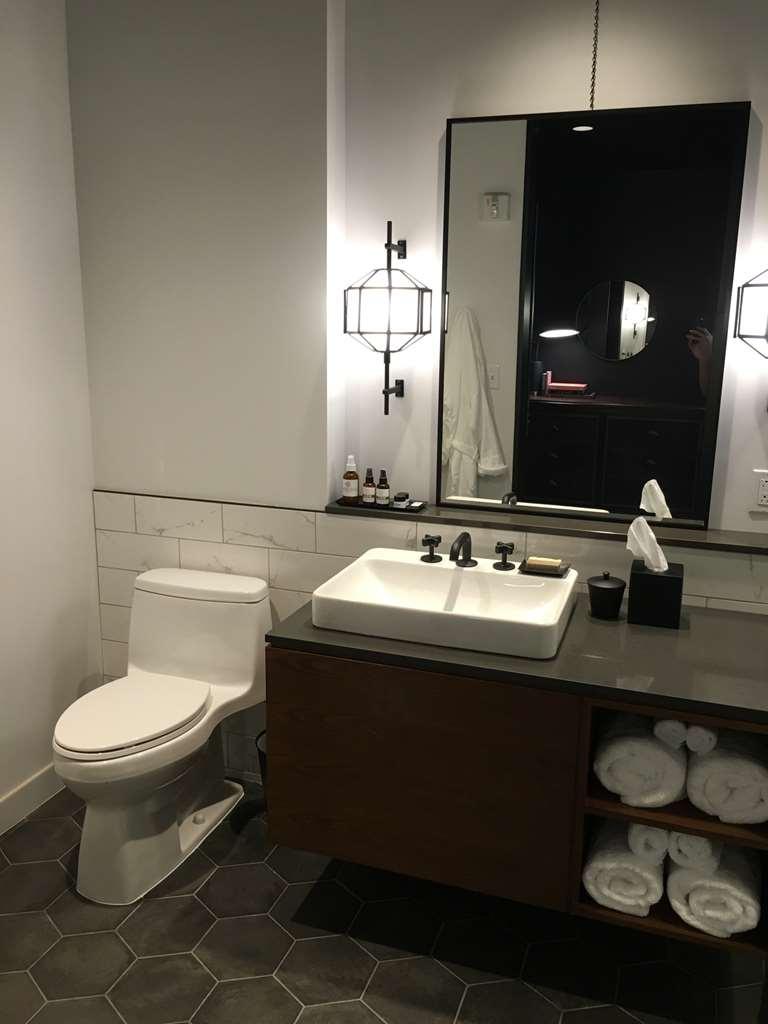 Crossroads Hotel Канзас Сити Екстериор снимка