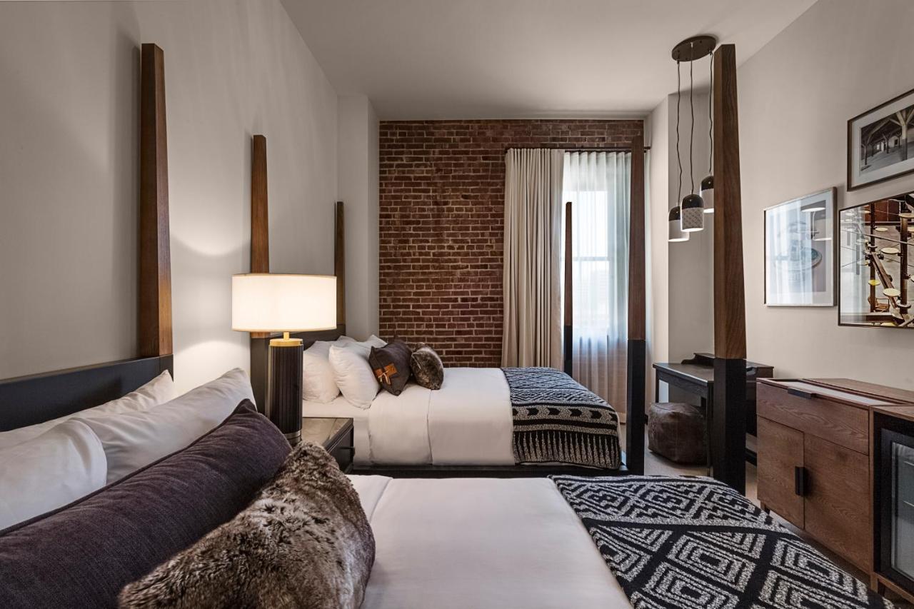 Crossroads Hotel Канзас Сити Екстериор снимка